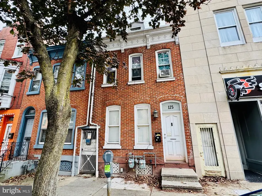 125 N 8th St, Reading, PA 19601 - Image #2