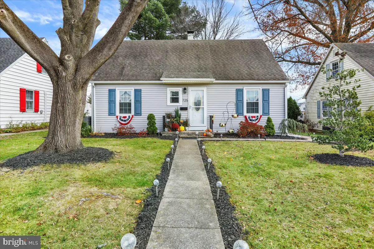 725 Franklin St, Shoemakersville, PA 19555 - Image #1