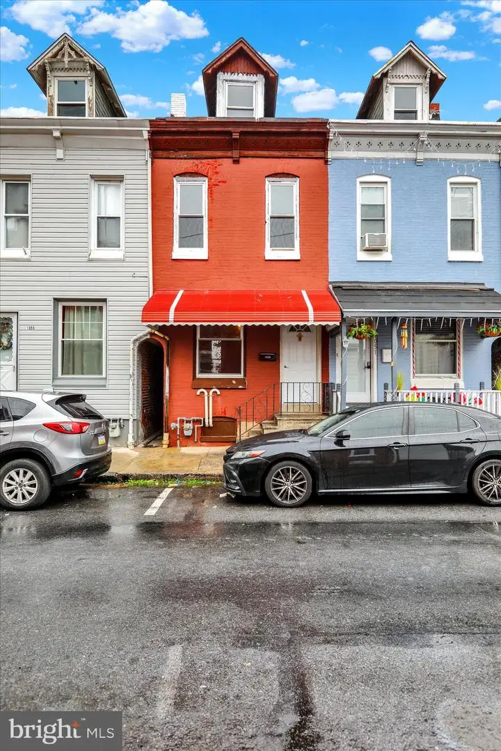 1053 Moss St, Reading, PA 19604 - Image #3