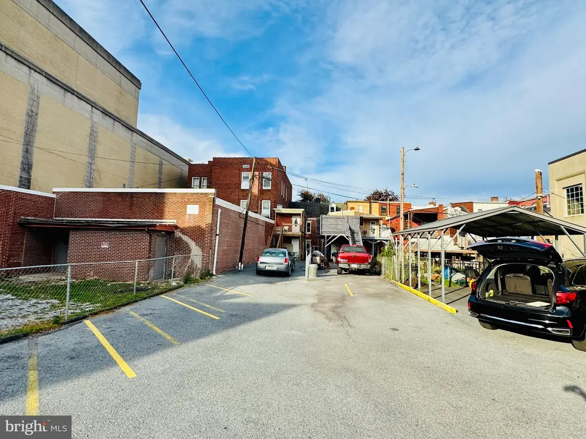 134 Cedar St, Reading, PA 19601 - Image #1