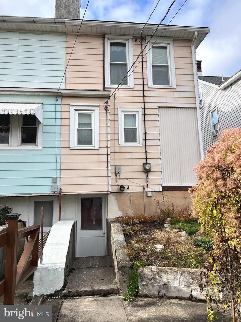 234 E Walnut St, Kutztown, PA 19530 - Image #2