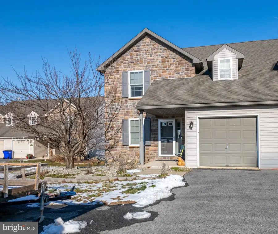 431 Schaeffer Rd, Blandon, PA 19510 - #2