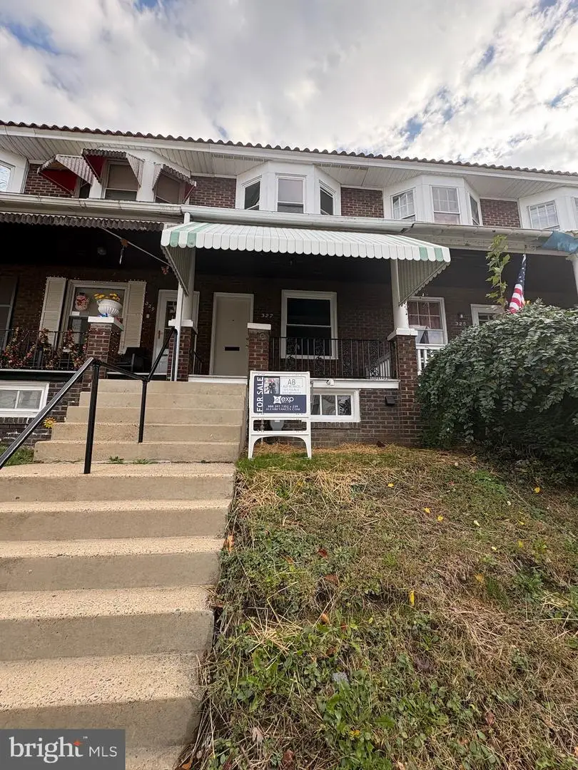 327 Linden St, Reading, PA 19604 - Image #1