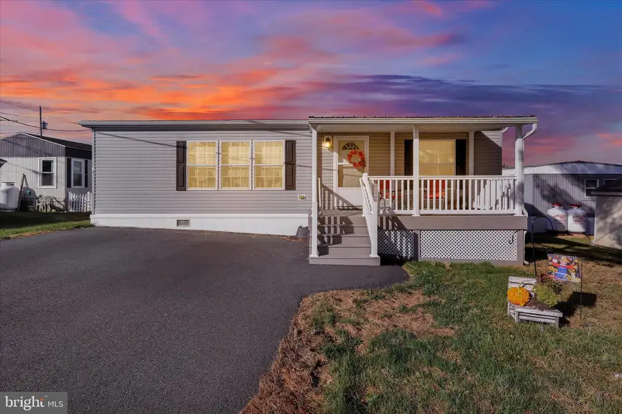 38 Keystone Rd, Reading, PA 19606 - Image #2