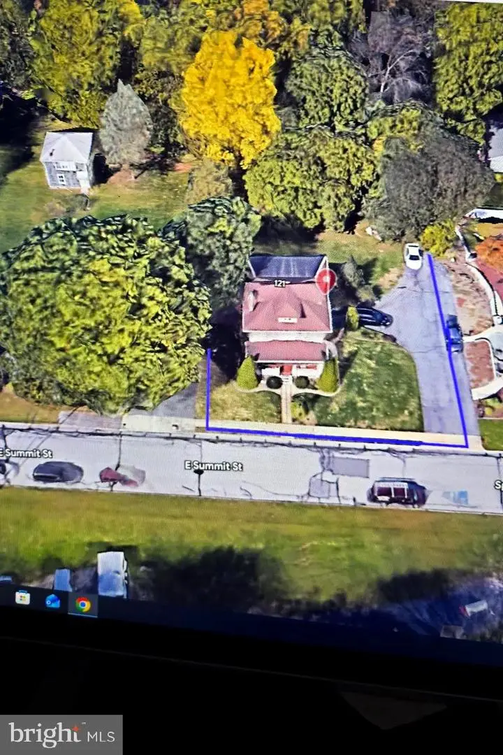 121 E Summit St, Mohnton, PA 19540 - Image #2