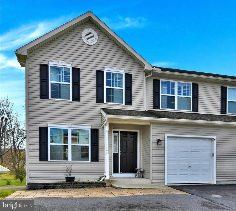 1008 Daisy Dr, Temple, PA 19560 - Image #3