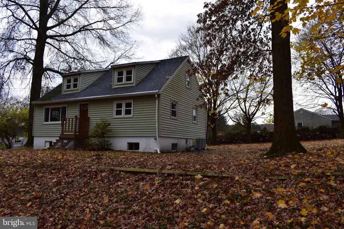 127 Cedar Ln, Reading, PA 19607 - Image #1