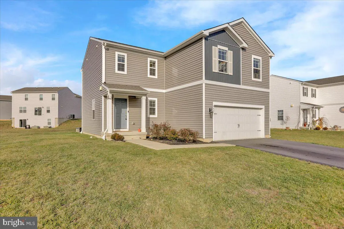 543 E 4th St, Bernville, PA 19506 - Image #1