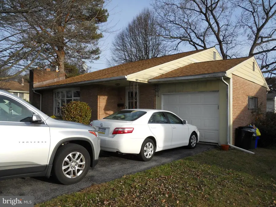 164 Oberlin Ave, Reading, PA 19608 - Image #2