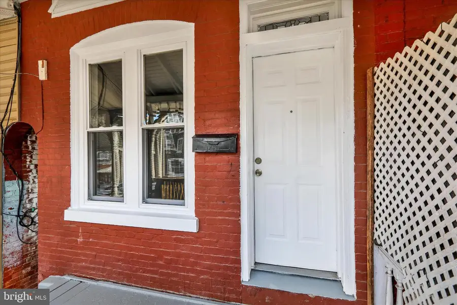 549 S 14th St, Reading, PA 19602 - Image #2