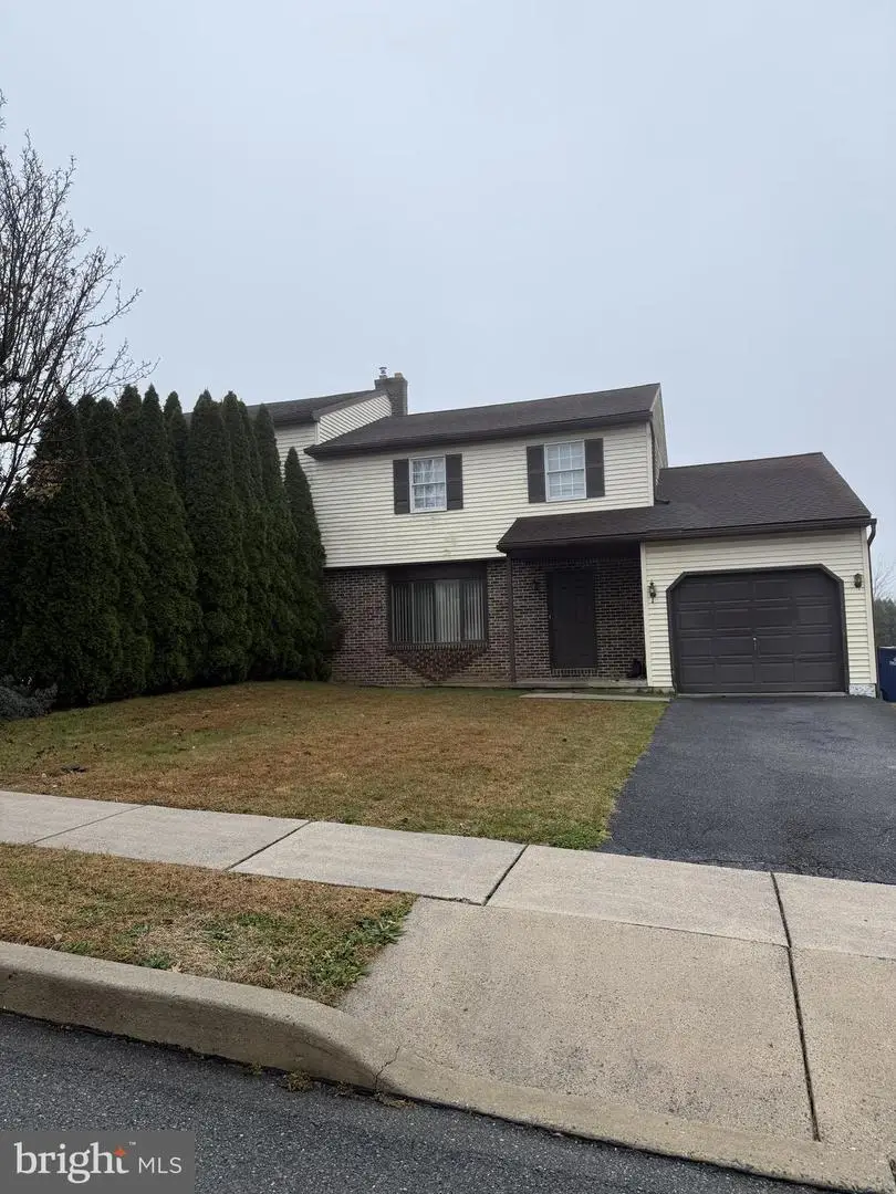1750 Gravel Hill Rd, Reading, PA 19608 - Image #1