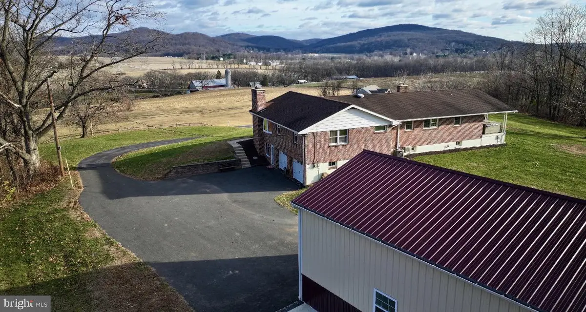 1744 Old Swede Rd, Douglassville, PA 19518 - Image #1