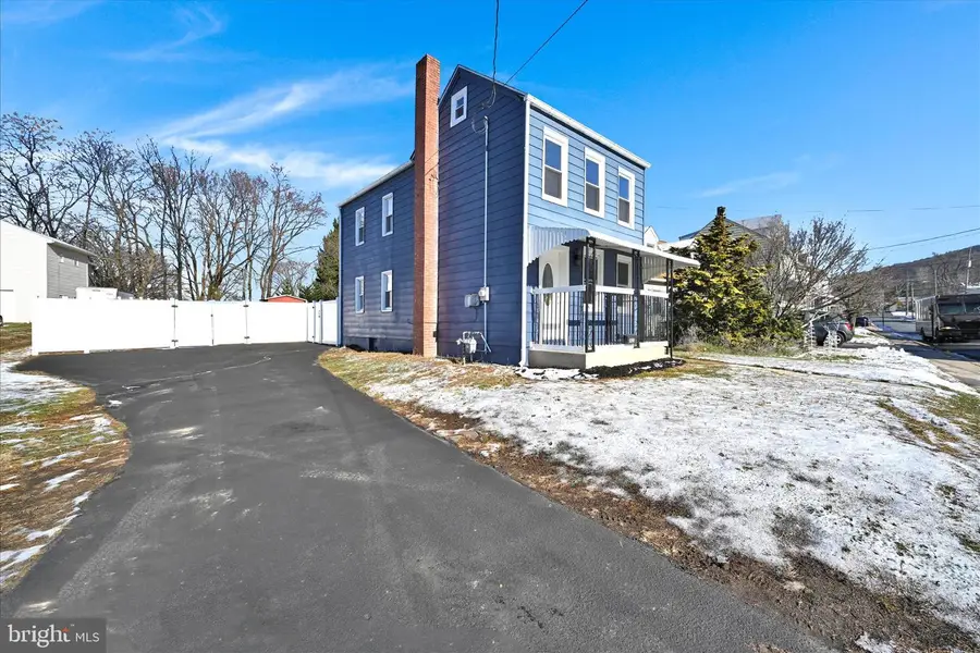 1401 Frush Valley Rd, Reading, PA 19605 - Image #3