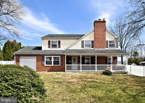 109 Old Airport Rd, DOUGLASSVILLE, PA 19518