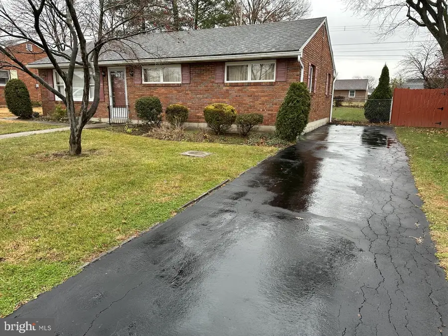 105 Fairmount Ave, Reading, PA 19606 - Image #3