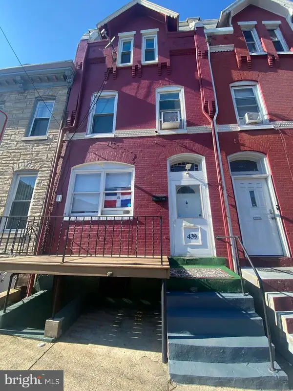 439 Buttonwood St, READING, PA 19601