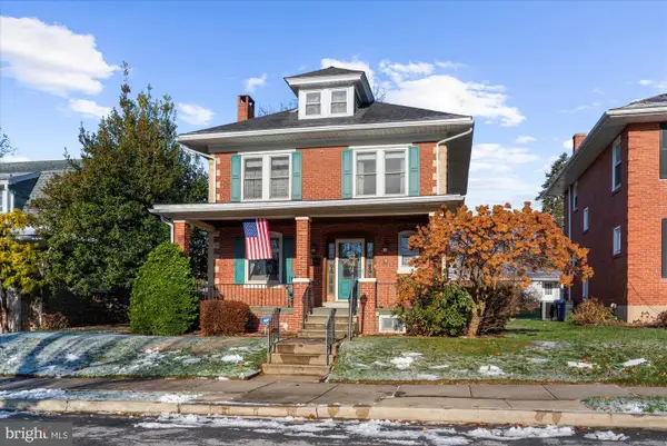 3 Reading Ave, READING, PA 19607