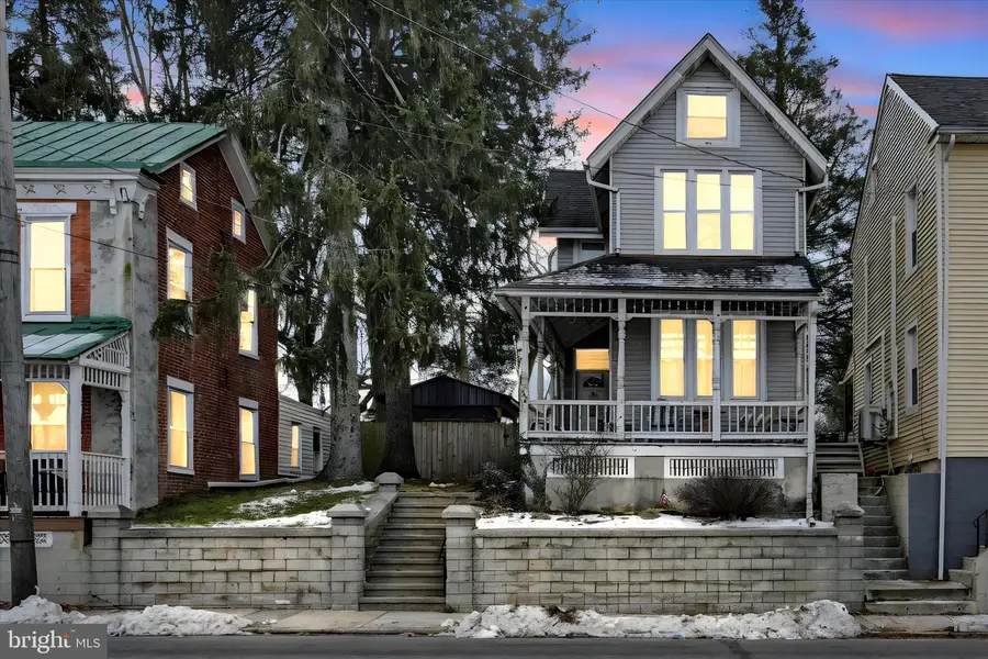 32 W Penn Ave, Wernersville, PA 19565 - Image #3