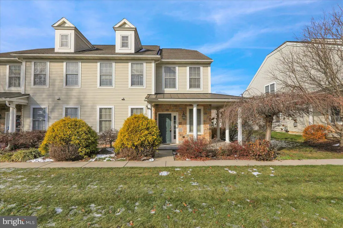 204 Springmont Dr, Reading, PA 19610 - Image #1