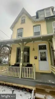 521 Douglass St, READING, PA 19601