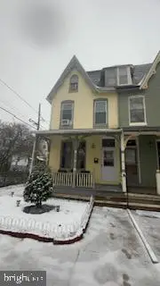 521 Douglass St, Reading, PA 19601 - Image #3