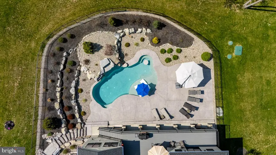 233 European Dr, Fleetwood, PA 19522 - #3