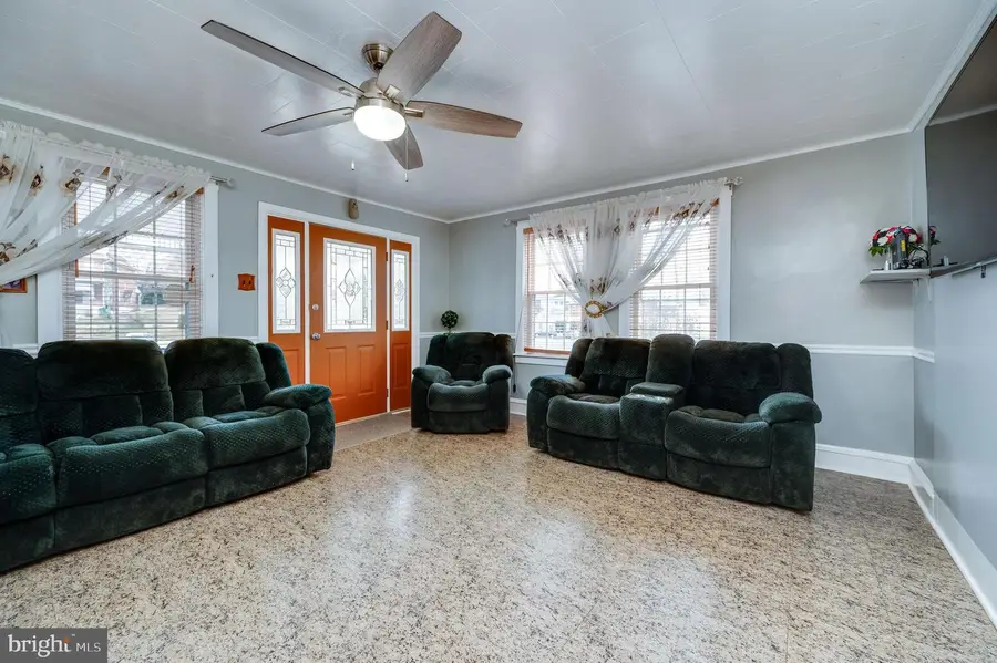 1108 Liberty Ave, Reading, PA 19607 - Image #2