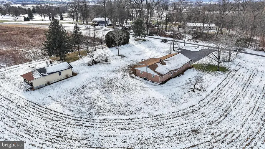 35 Apple Ln, Myerstown, PA 17067 - Image #3