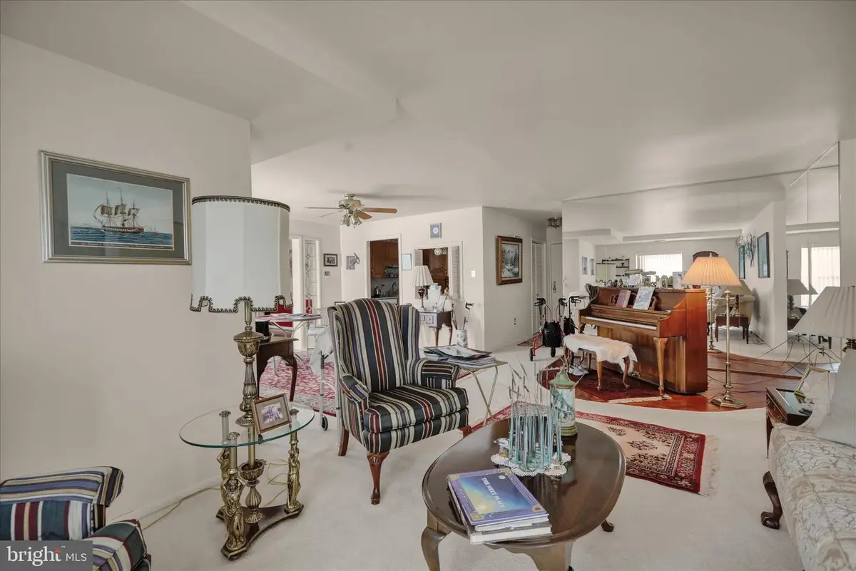 1375 Pershing Blvd #201, Reading, PA 19607 - Image #1