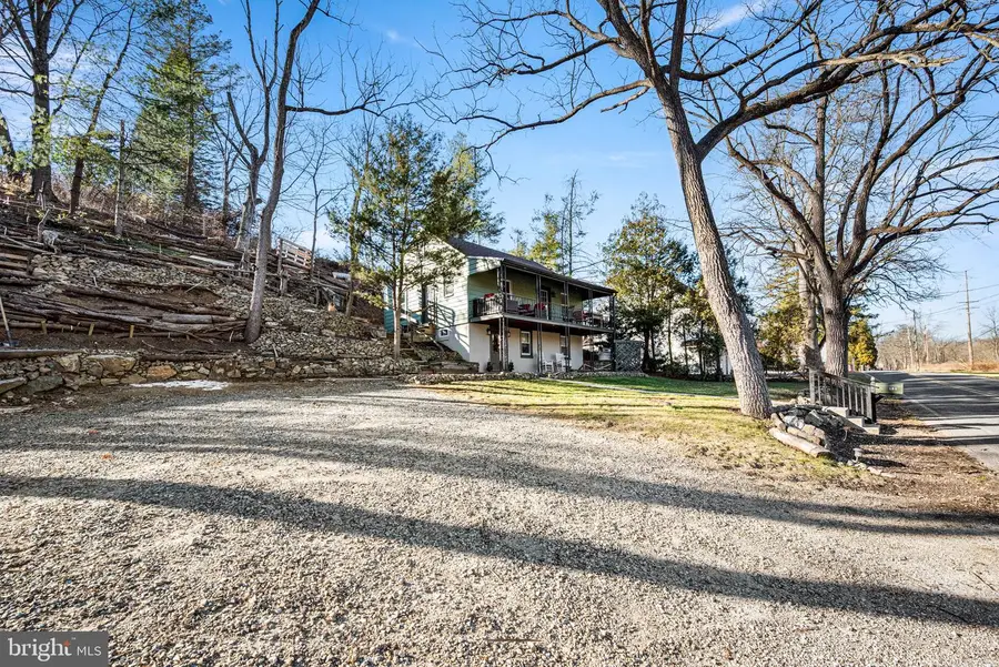 131 Water St, Boyertown, PA 19512 - Image #2