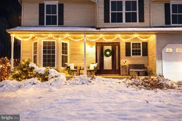 207 Woodbridge Ln, DOUGLASSVILLE, PA 19518