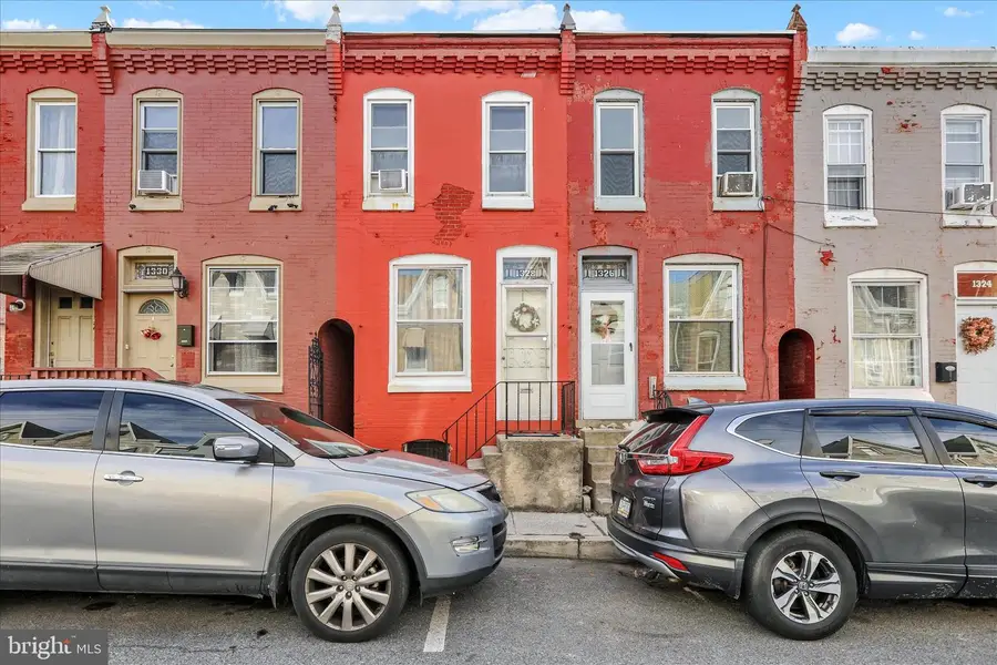 1328 Kenney St, Reading, PA 19602 - Image #2