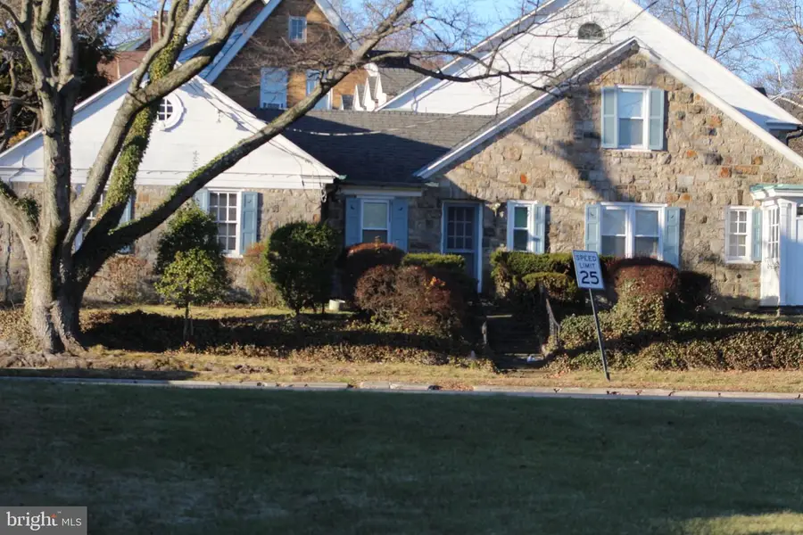 100 Brookline Pz, Reading, PA 19607 - Image #3