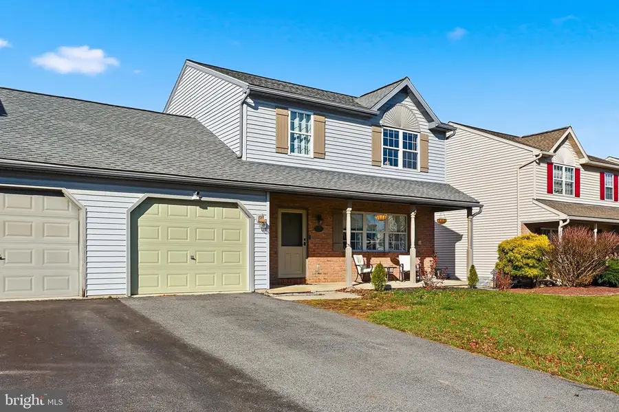 307 Galean Dr, Fleetwood, PA 19522 - Image #3