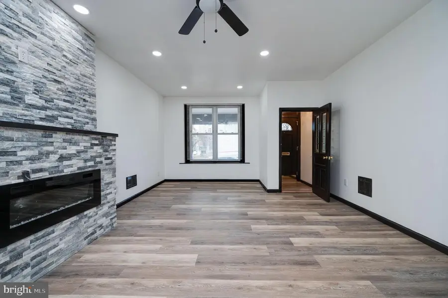 945 N 5th St, Reading, PA 19601 - Image #3