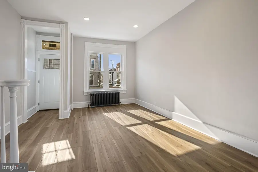 935 Muhlenberg St, Reading, PA 19602 - Image #2