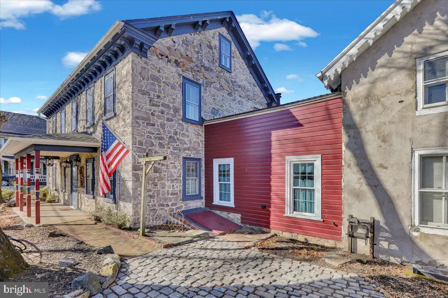 2 Water St, Oley, PA 19547 - #2