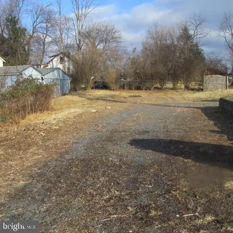 329 Chester Ave, Birdsboro, PA 19508 - Image #2