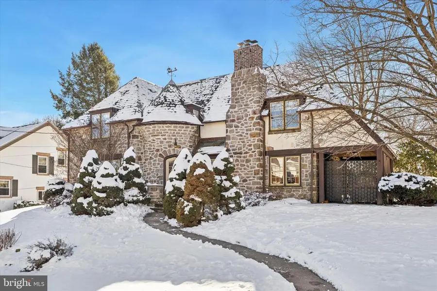 40 W 2nd St, Boyertown, PA 19512 - Image #2