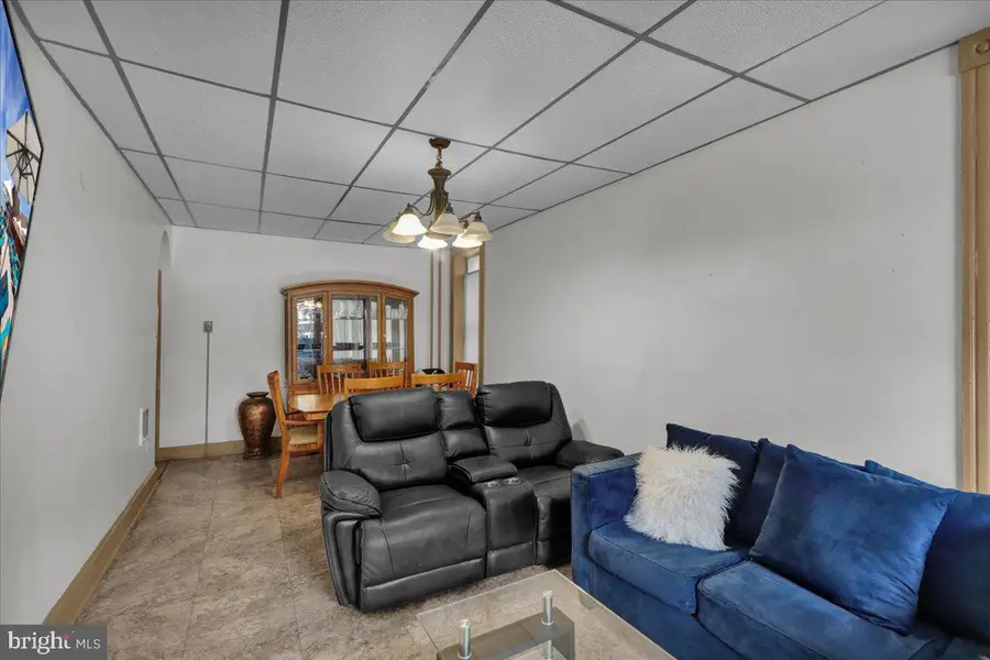 163 W Greenwich St, Reading, PA 19601 - Image #3