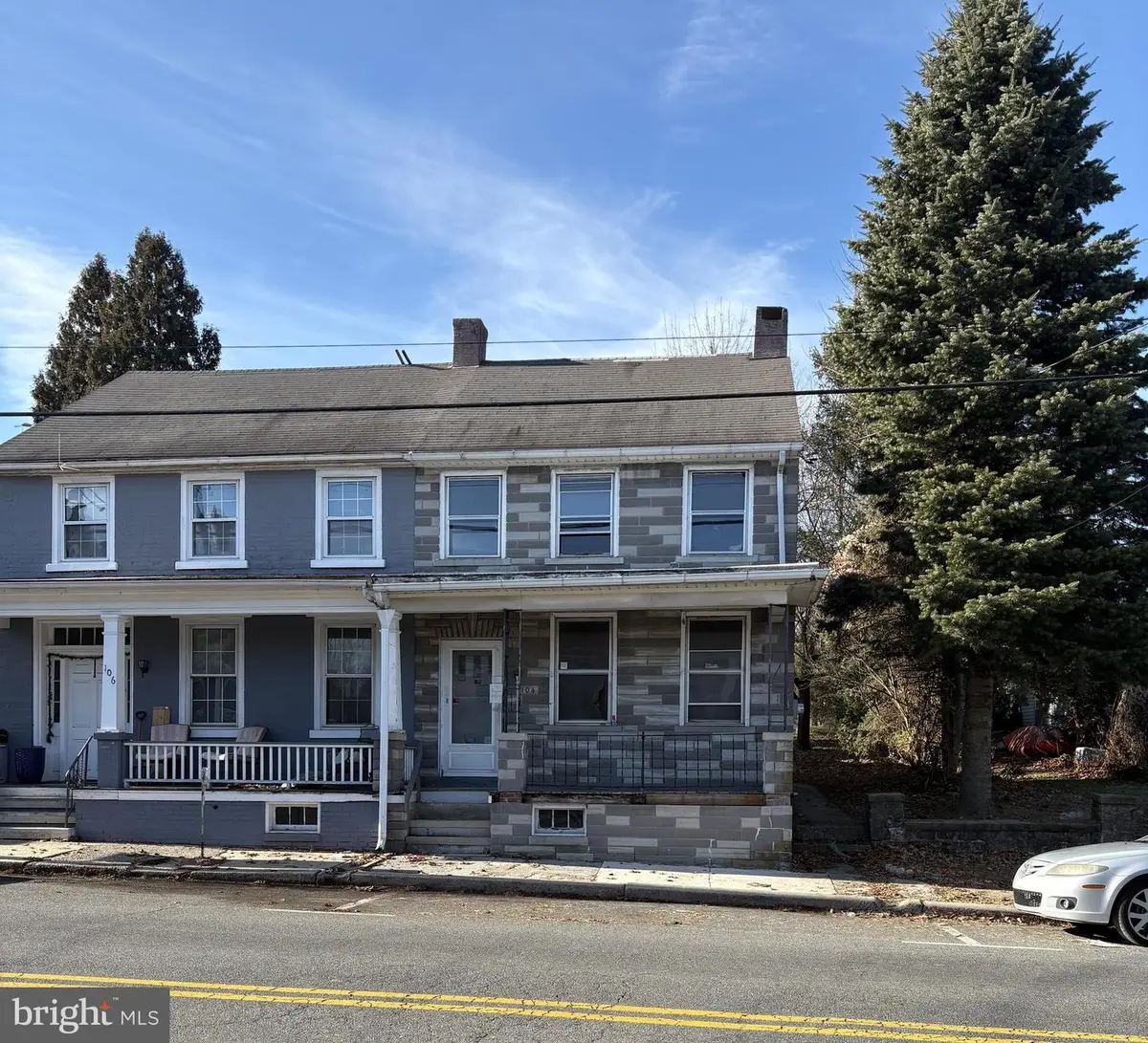 104 S 2nd St, Womelsdorf, PA 19567 - #1