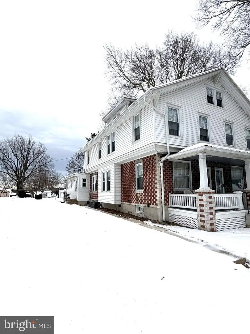 43 N Pearl St, Wernersville, PA 19565 - #2