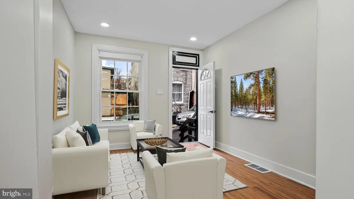 530 Maple St, Reading, PA 19602 - #1