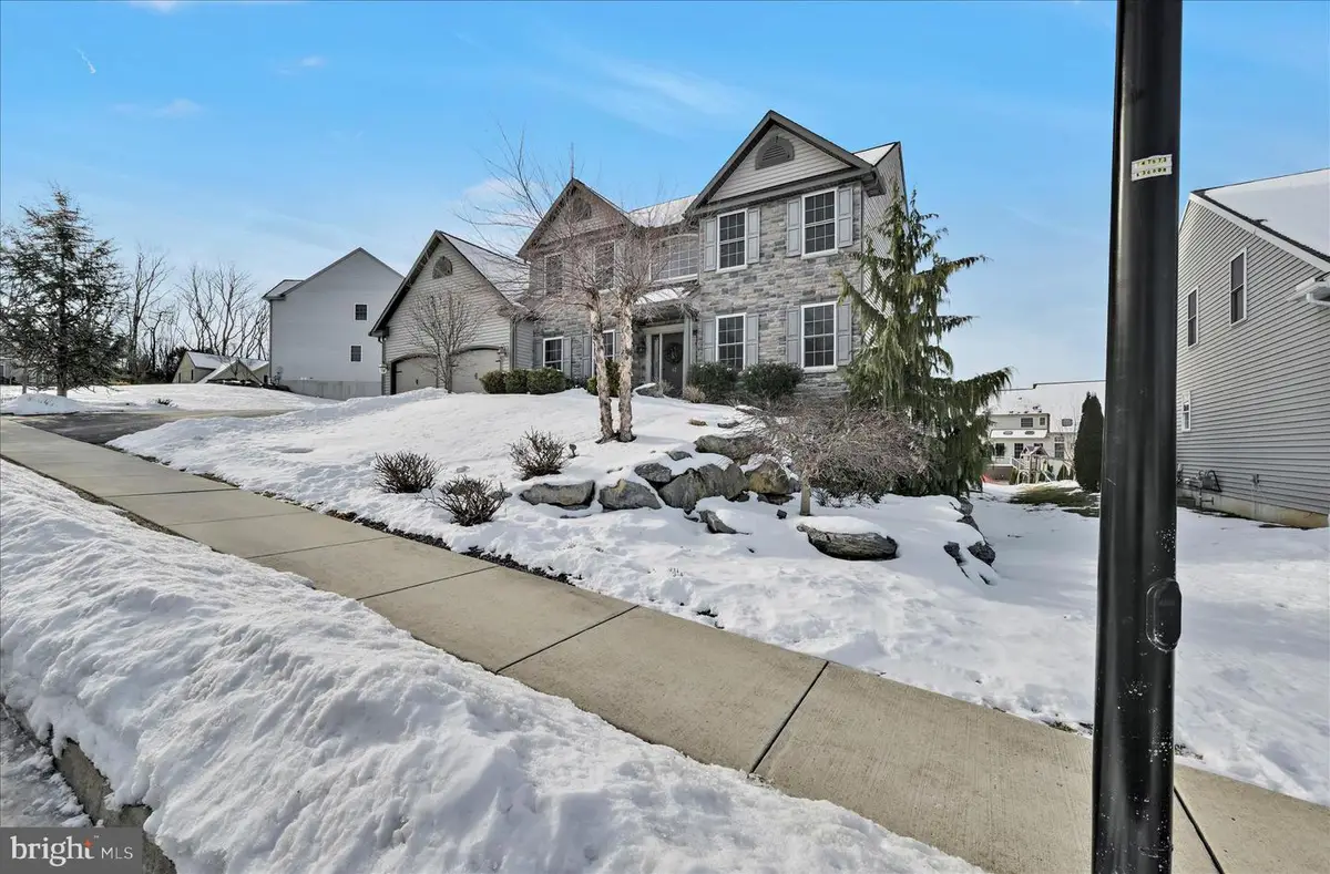 62 Stella Dr, Reading, PA 19608 - #1