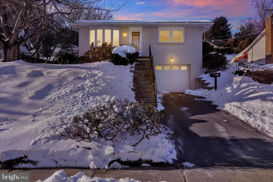 410 Friedensburg Rd, Reading, PA 19606 - Image #2