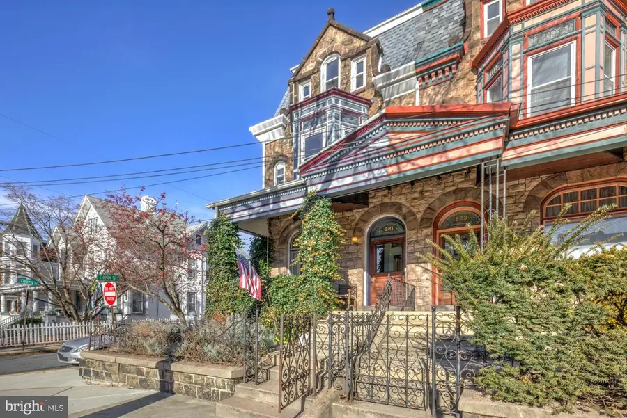 221 Douglass St, Reading, PA 19601 - Image #2