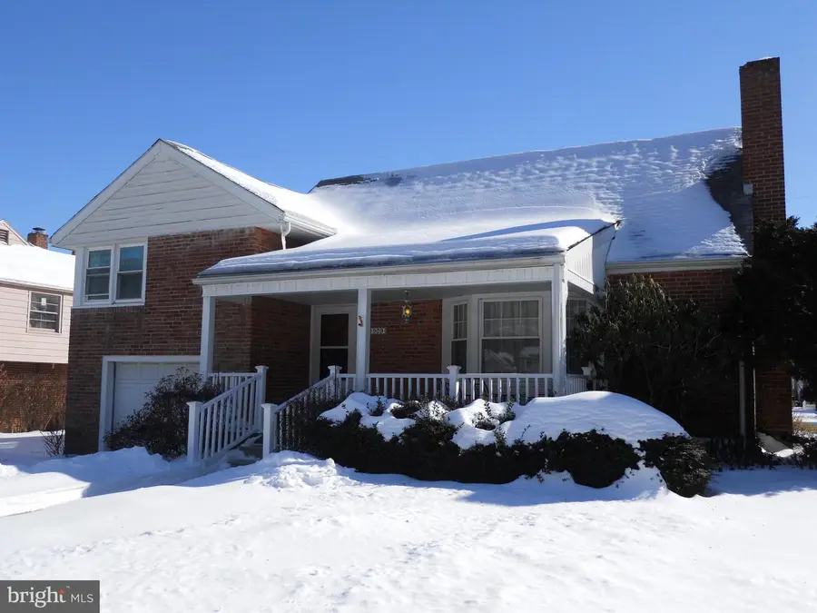 909 Brighton Ave, Reading, PA 19606 - Image #2
