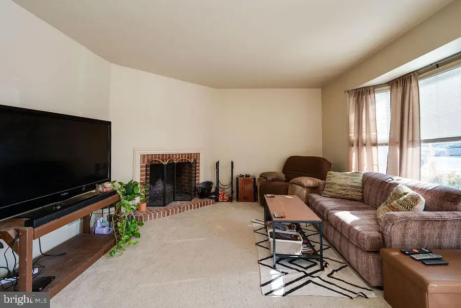 71 Winchester Ct, Reading, PA 19606 - Image #3