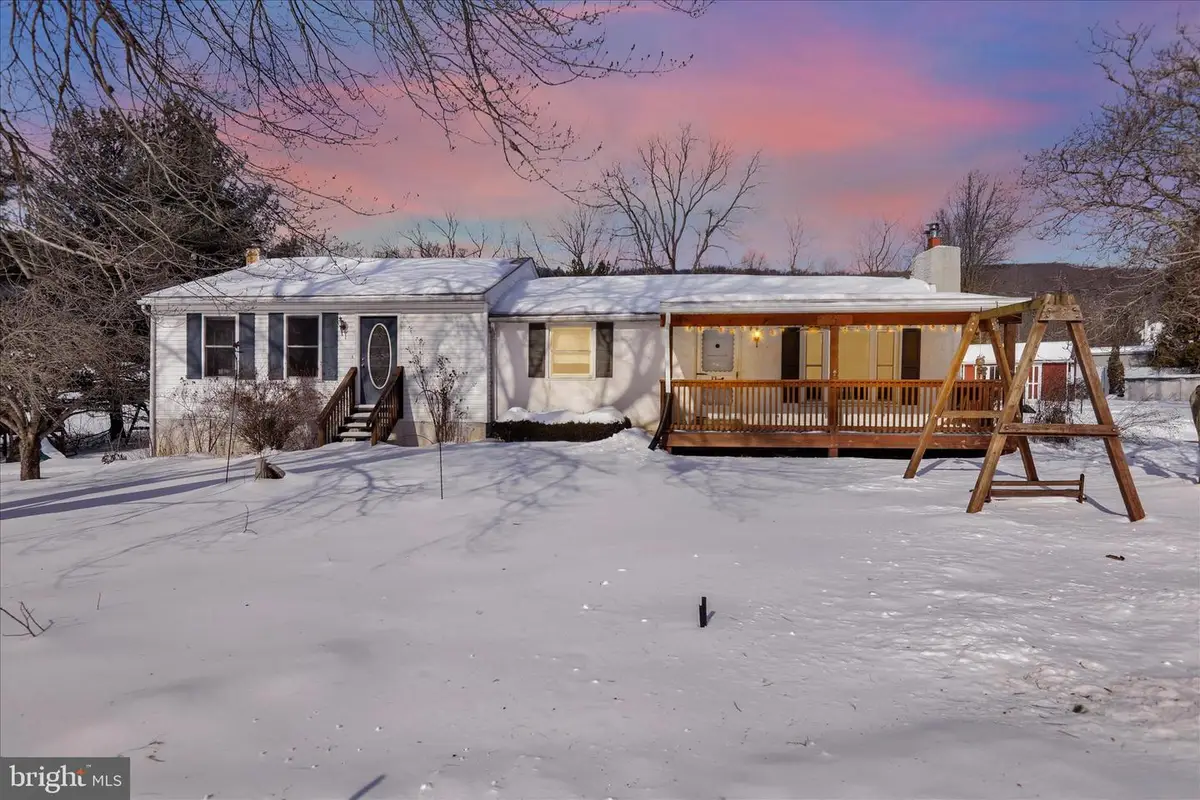 43 Fern Dr, Boyertown, PA 19512 - Image #1