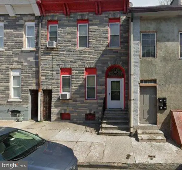 227 N 10th St, READING, PA 19601